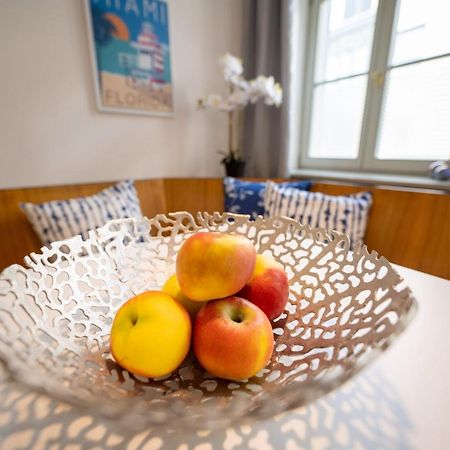 Grosse Altstadtwohnung In Top Lage Zentrum Dresden Eksteriør billede